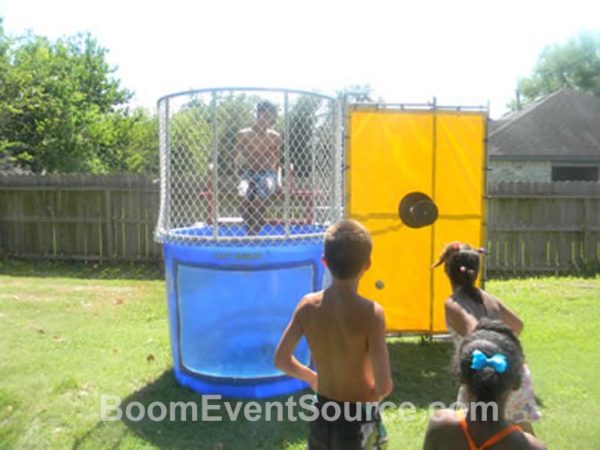 dunk tank party carnival rental 1 Dunk Tanks