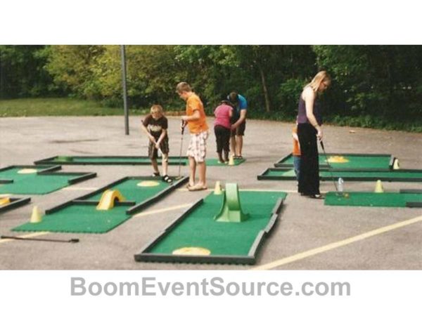 mini golf outdoor party rental 1 Mini Golf