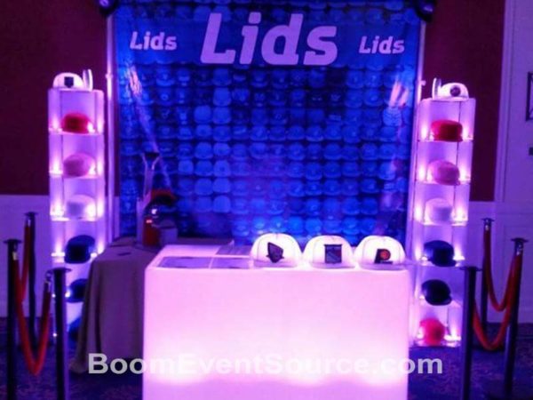 Hot hats lids rental 2 Hot Hats LIDS Station